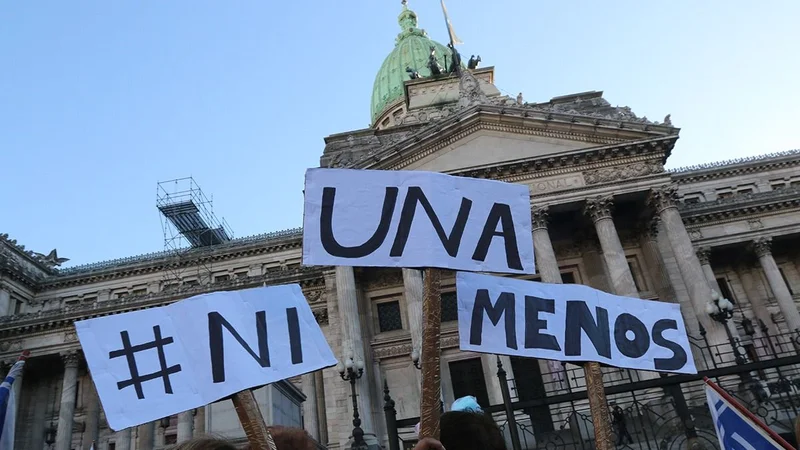 Contra el ajuste y la motosierra a nuestros derechos respondemos con movilización en las calles