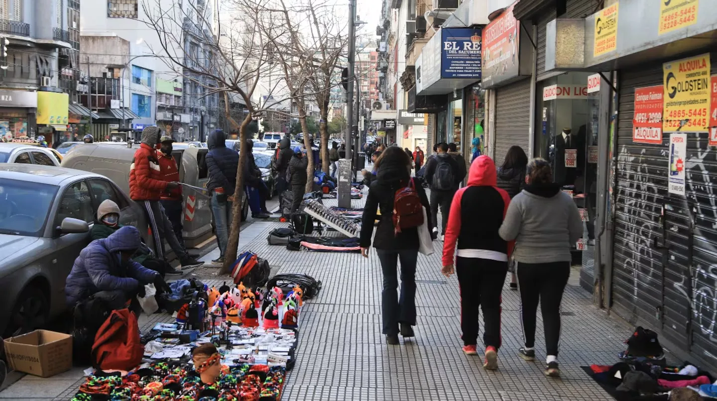 La venta ambulante en la Ciudad de Buenos Aires: ¿Hay dos derechos en pugna?